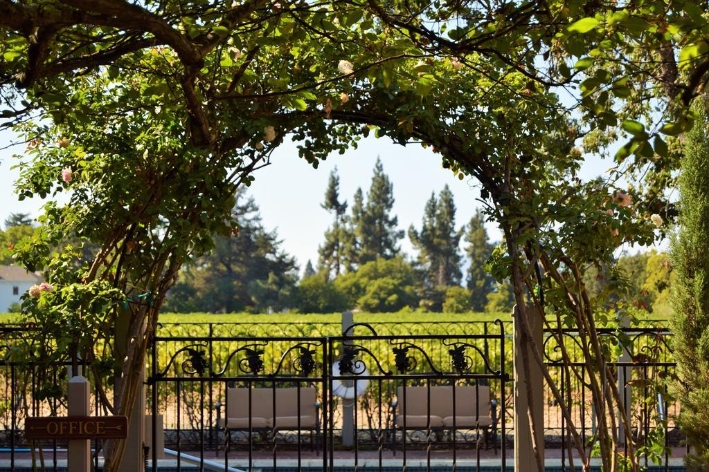 Vineyard Country Inn St. Helena Ngoại thất bức ảnh